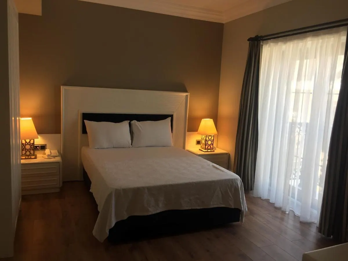 The Mara Palace Hotel فتحية
