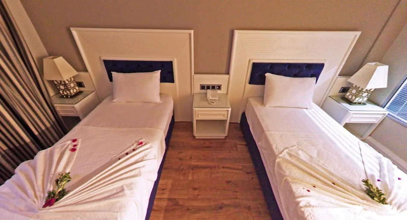 The Mara Palace Hotel فتحية 4*,